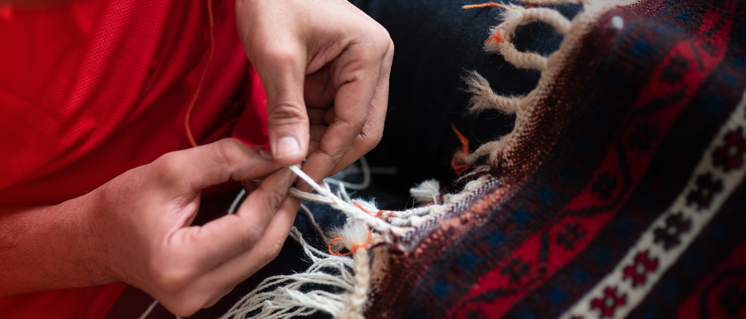 El Halısı ve Dekoratif Halı Tamiri